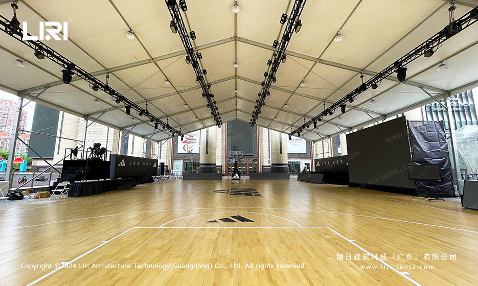 Wedding tent ceiling lighting structure and overhead truss